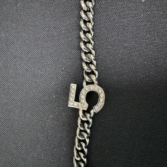 Chanel choker in ruthenium, silver, and crystal - Picture 10 of 16